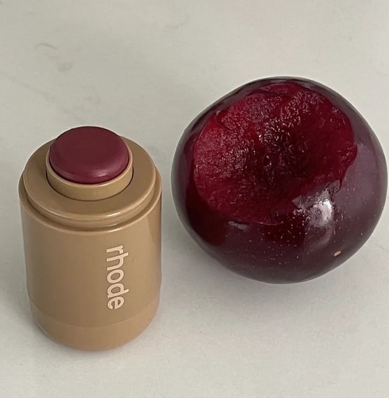 Rhode Plum Pocket blush