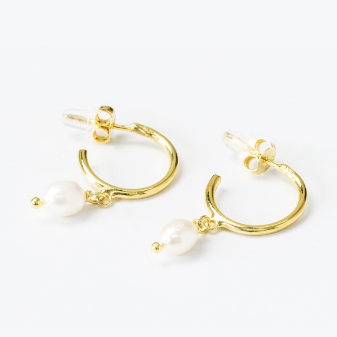 Pearl hoops (Gold plated)