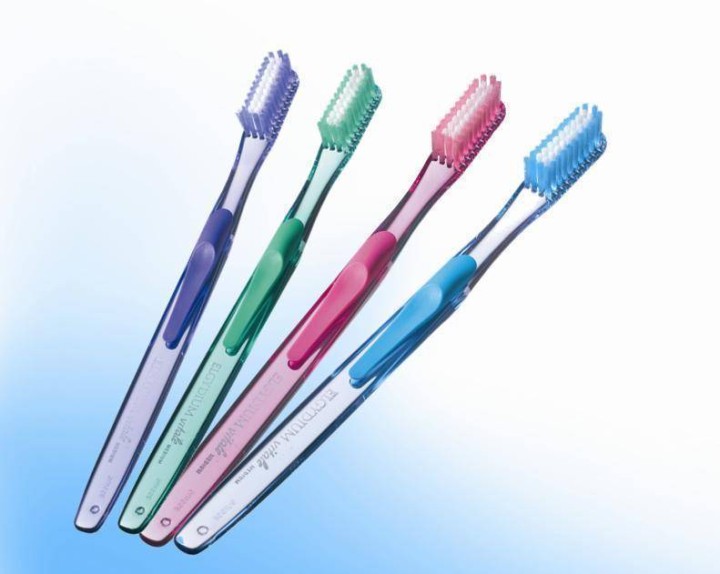 Elgydium Vitale Toothbrush Medium Various Colors 1 Piece