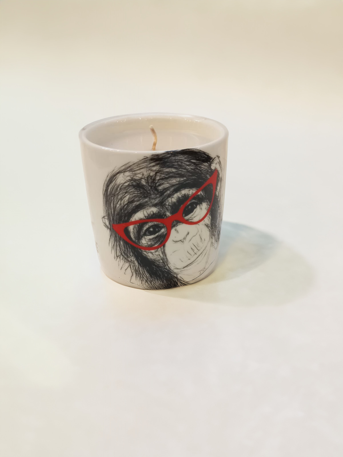 Candle monkey colour red size large