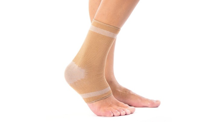 Anatomic Help 1600 Ankle Support - Medium