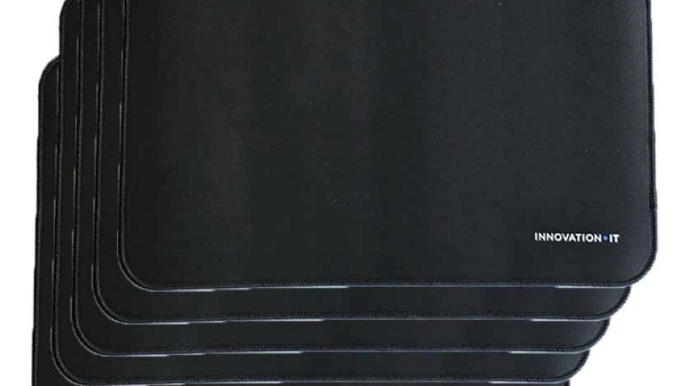 Gaming Mousepad Small 400X300Mm Black It Innovation