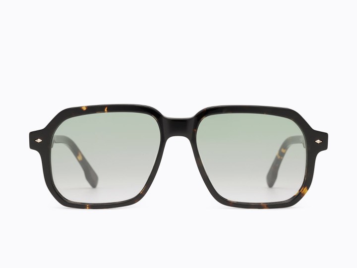 CAROLINA LEMKE - Amped