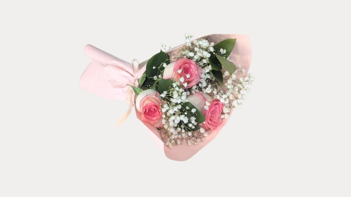 3 Pink Roses Bouquet With Greenery
