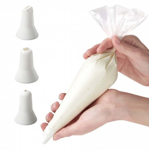 ZENKER PASTRY BAGS 20PCS + 3 NOZZLES