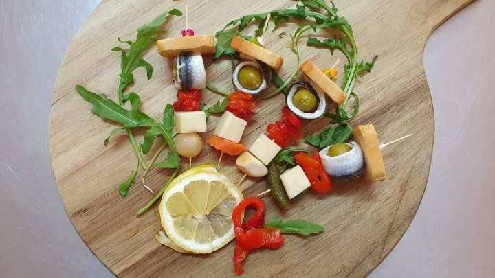 Boqueronas Tapas (8 skewers)