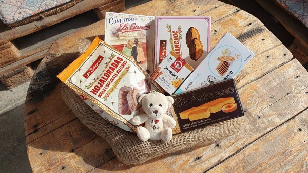 Sweet St Valentine Gift Basket