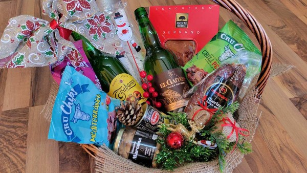 Asturian Ciders Gift Basket