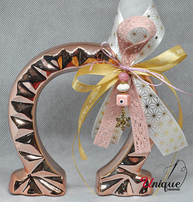 Christmas Lucky Charm Pink Ceramic Horse Shoe