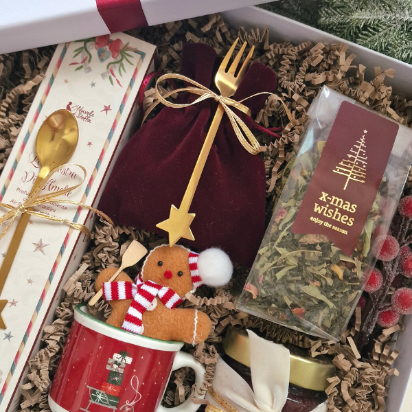 Christmas gift box (Santa's xmas basket)