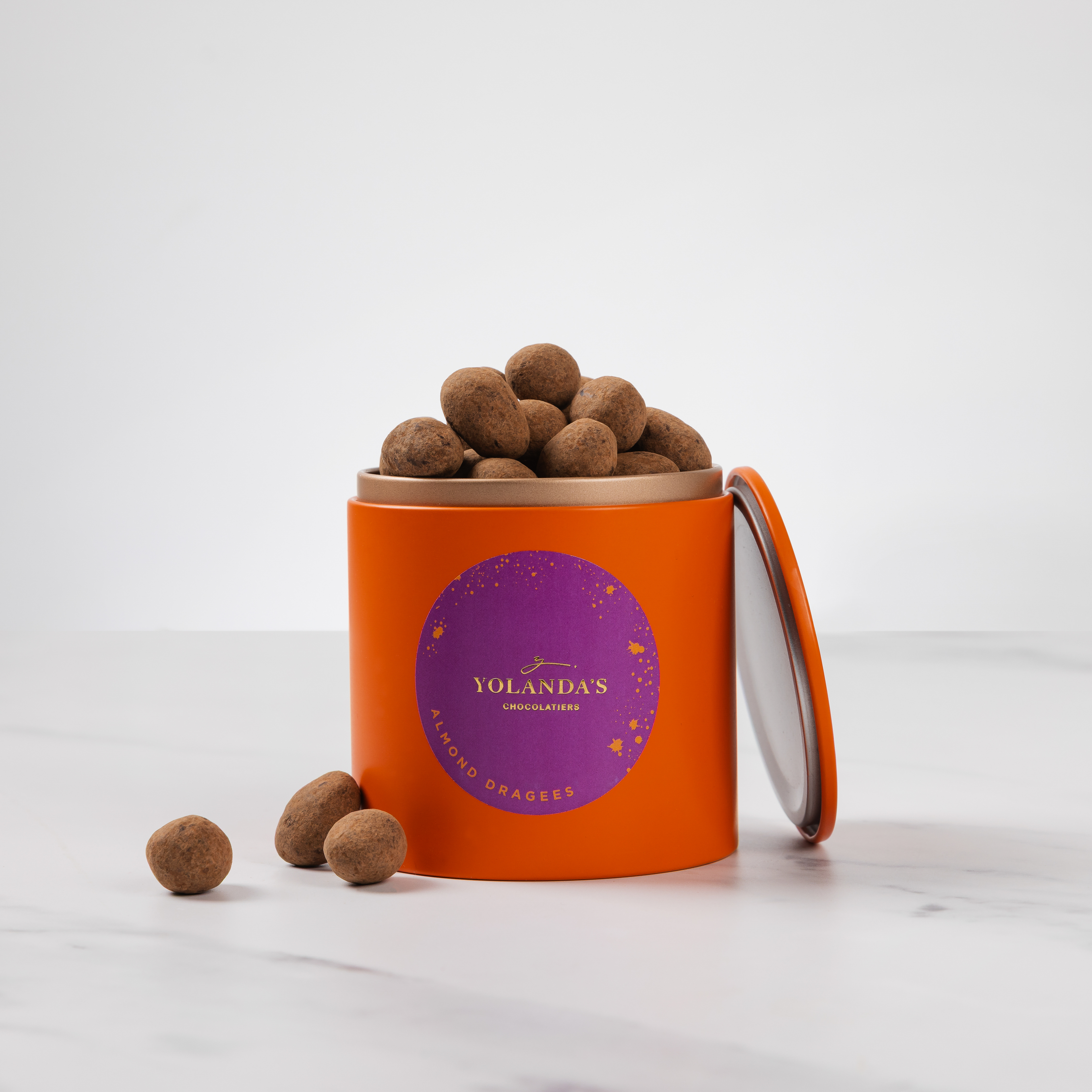 Almonds Dragées Tin