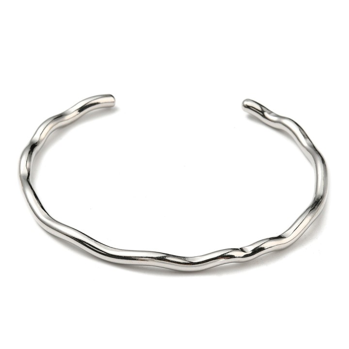 Perlarosa World Wavy Textured Cuff Bracelet Silver