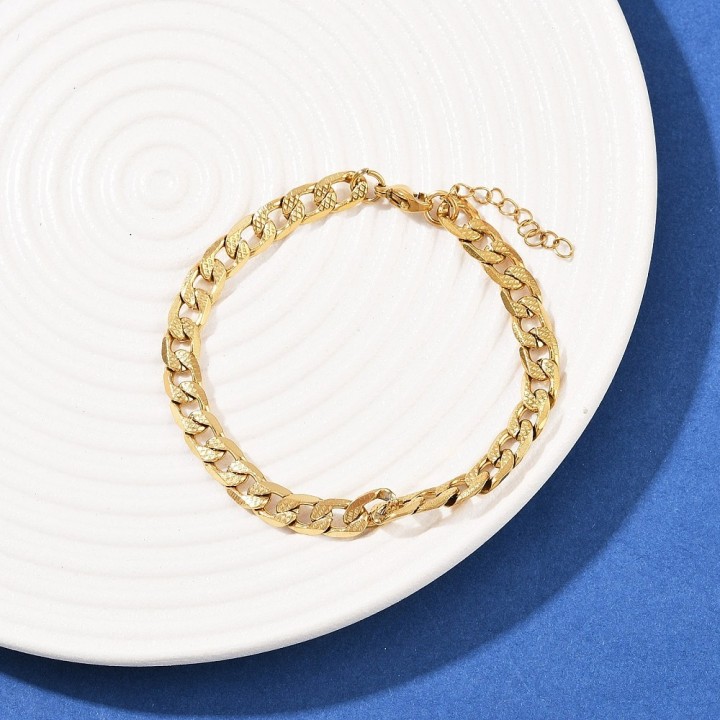 Perlarosa World Textured Curb Chain Bracelet – (Adjustable Length) Gold