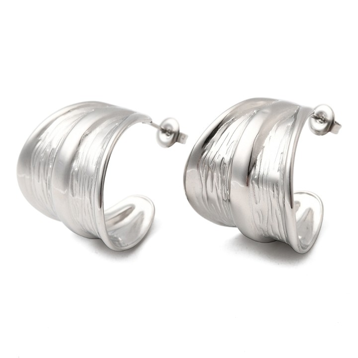 Perlarosa World Wave-Inspired Textured Hoop Earrings Silver