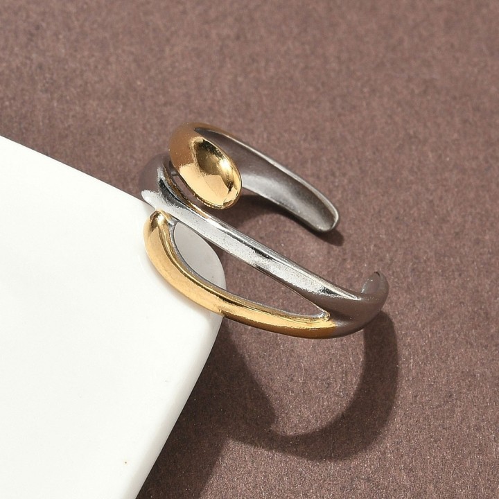 Perlarosa World Cuff Ring – Two-Tone Twist Design (adjastable)