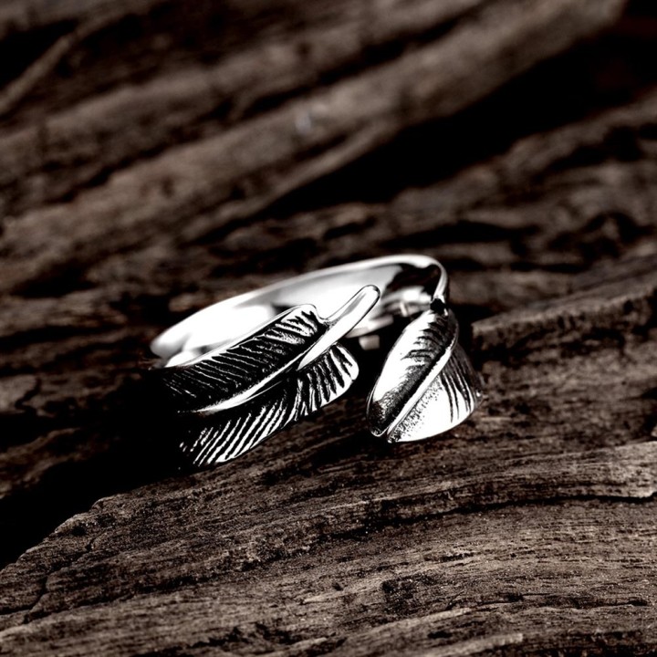 Perlarosa World Feather Spirit Cuff Ring – Rustic Elegance with a Boho Soul