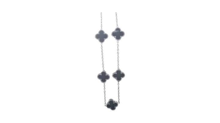 🖤 Black Clover Necklace – Silver