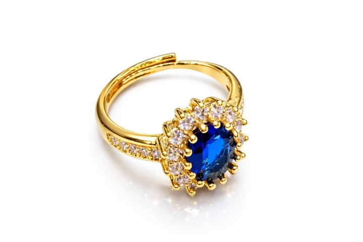 Gold Stainless Steel Ring with Deep Blue Crystal