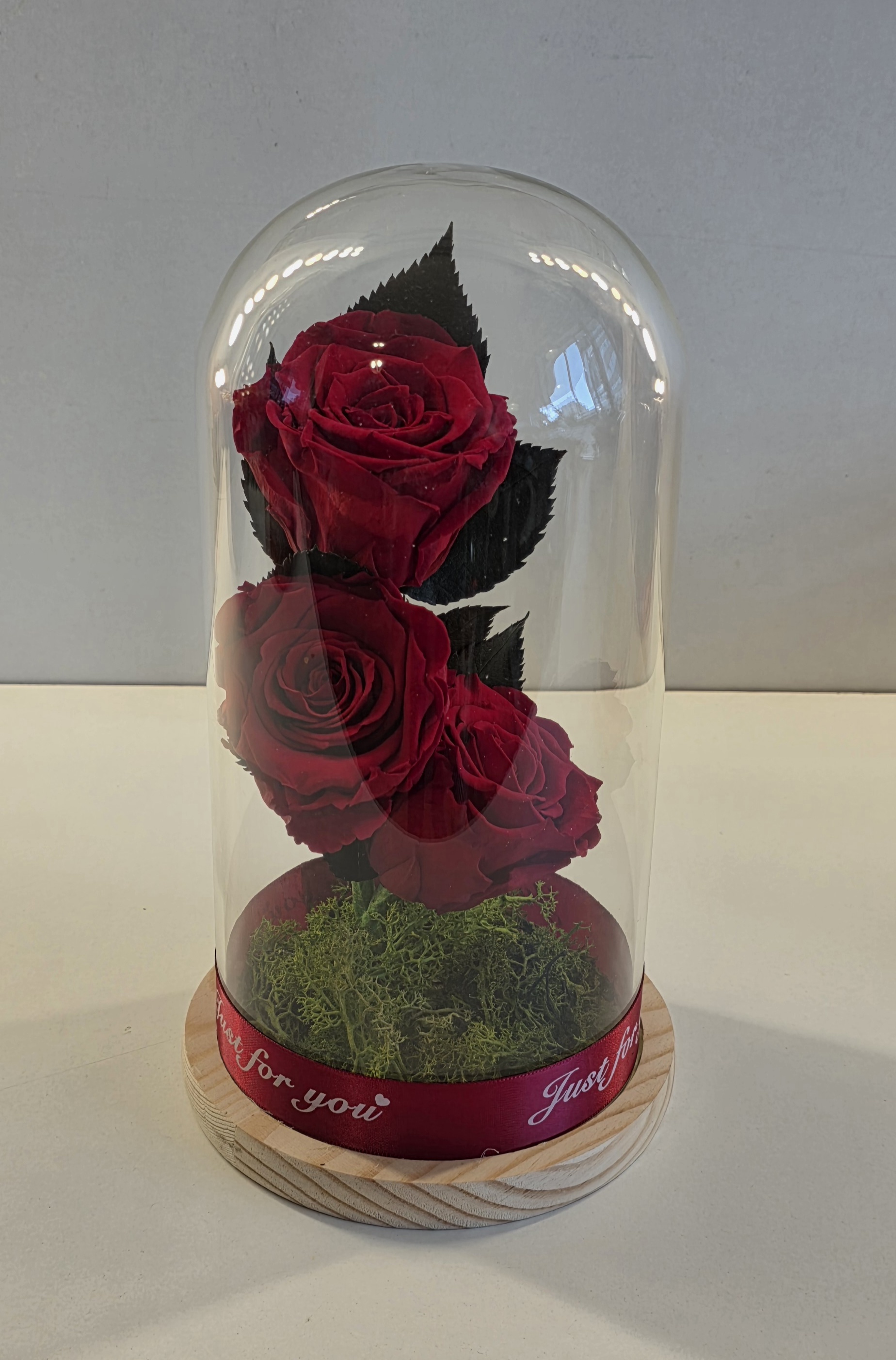 3 Forever Roses  In Glass Dome