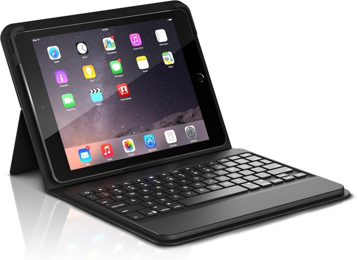 ZAGG iPad 9.7 Messenger Folio Keyboard ID8BSF-BB0