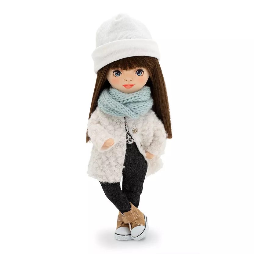 Sweet Sisters - Sophie in a White Fur Coat + bonus accessories set (35cm)  Orange Toys Orange Toys