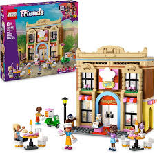 LEGO® Friends: Restaurant and Cooking School
