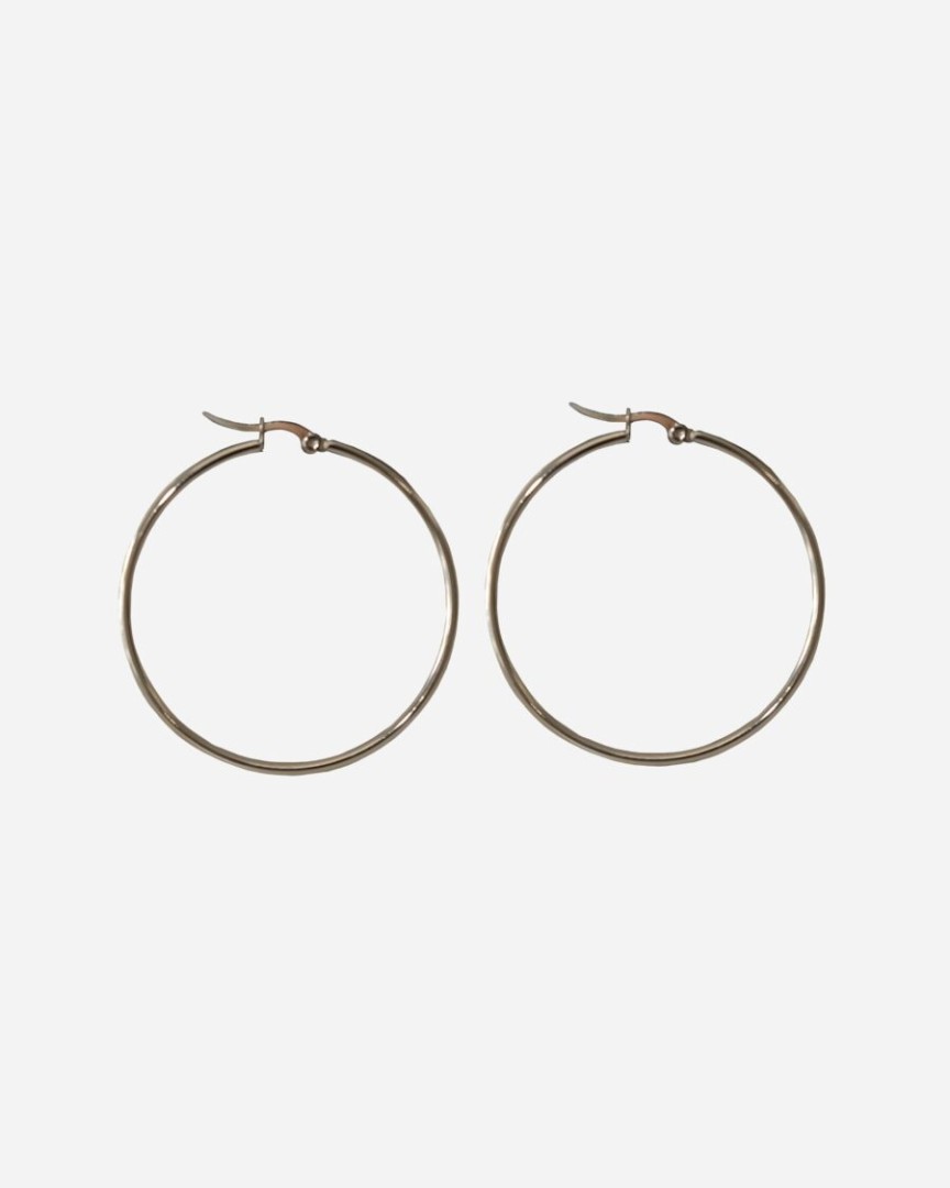 Labalaba Hoop Earrings