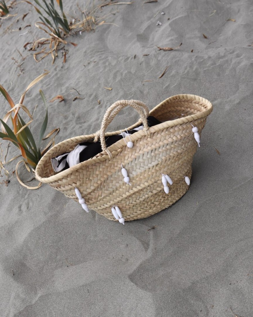 Ana Basket Bag / White Beads