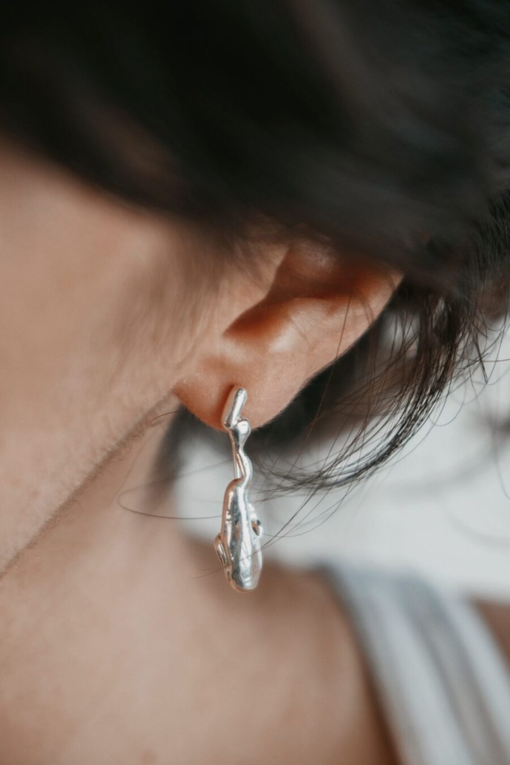 Na230 Fibula Earrings