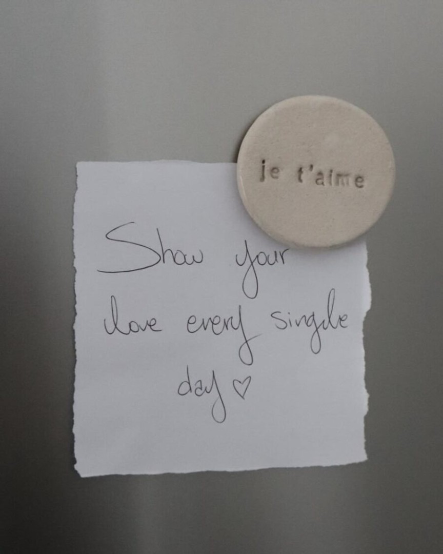 Magnet / Round Ceramic