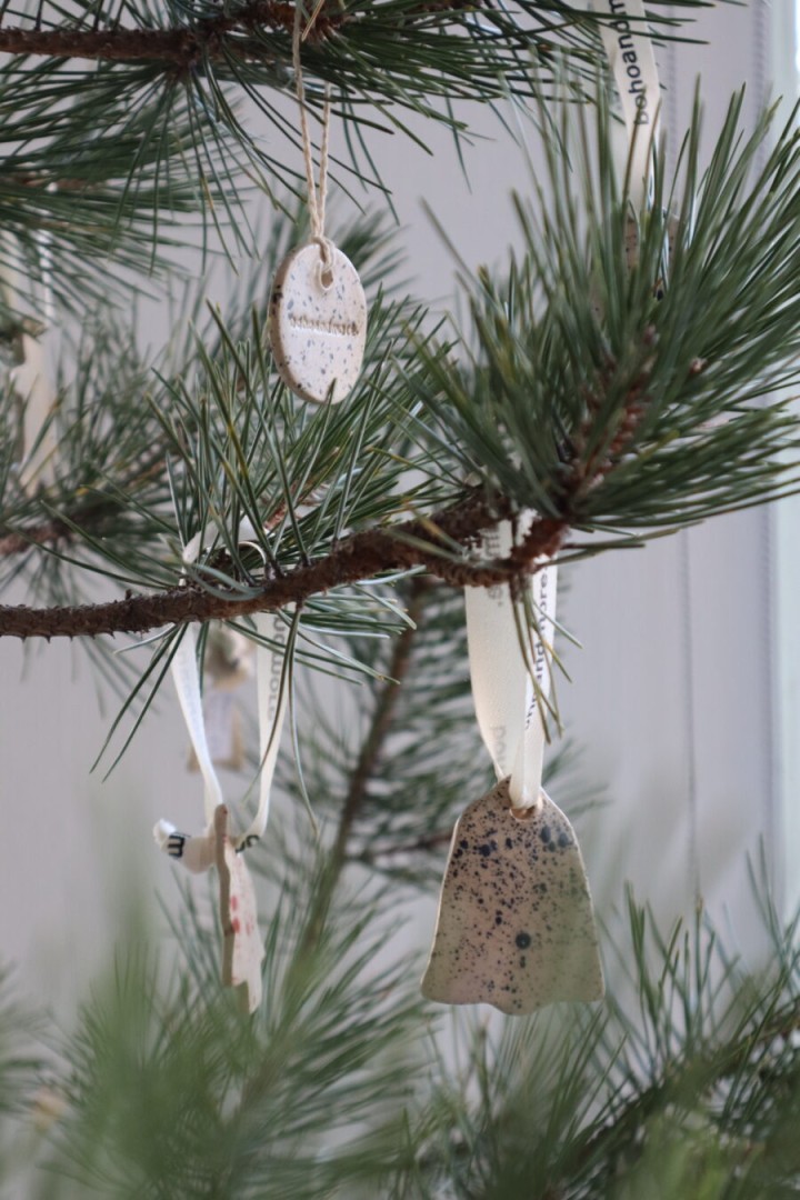 Bell Ornament / Spray