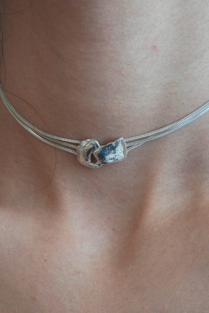 Na199 / Lithe Necklace