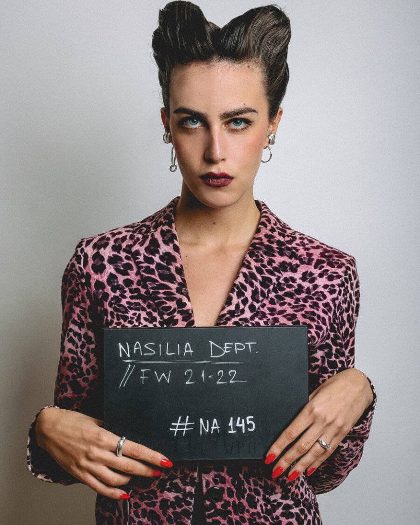 Na145 Solid Coral Ring