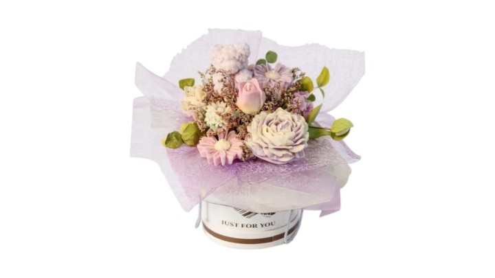 Candle Box Purple Bouquet