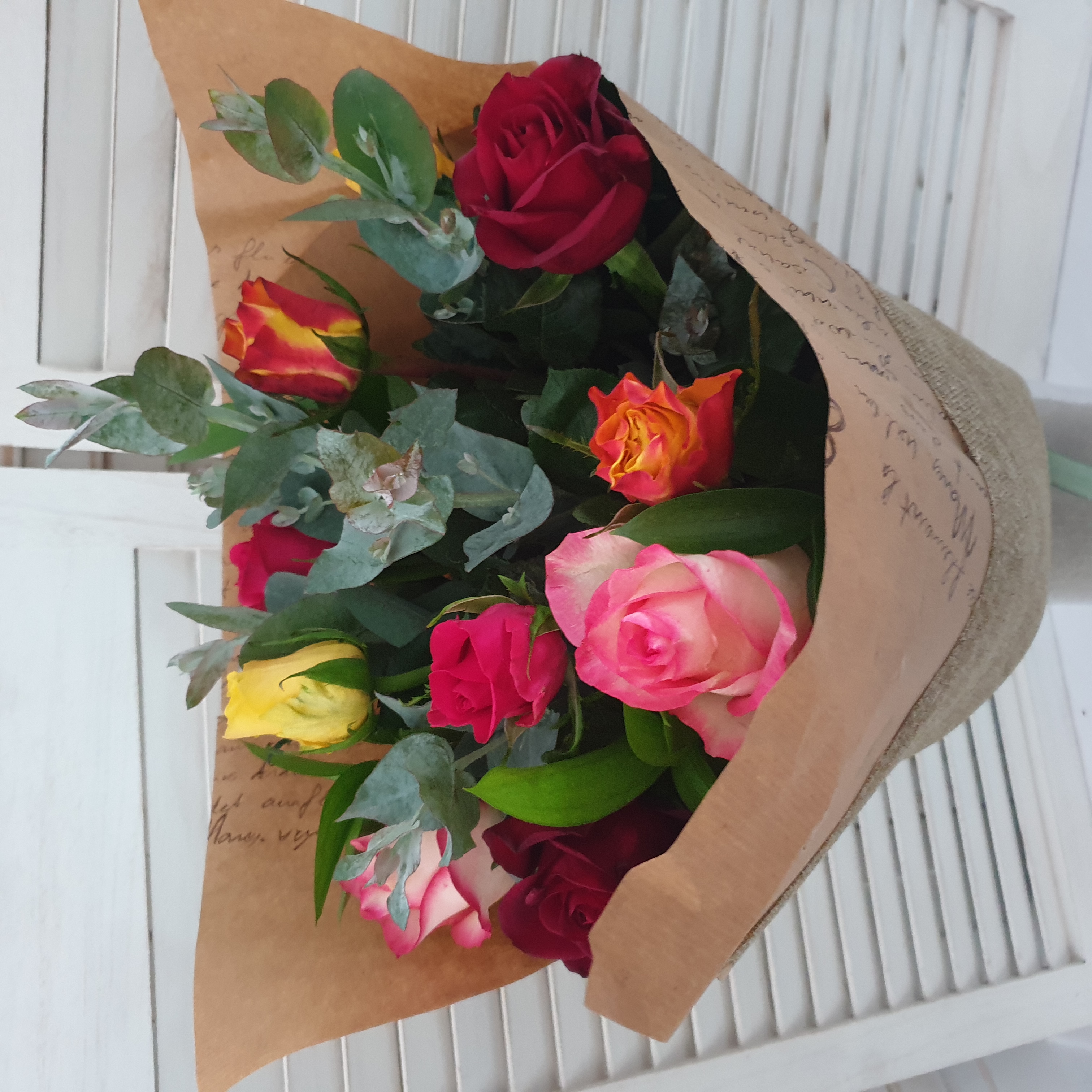 Bouquet Mixed Colored Roses 10 Roses