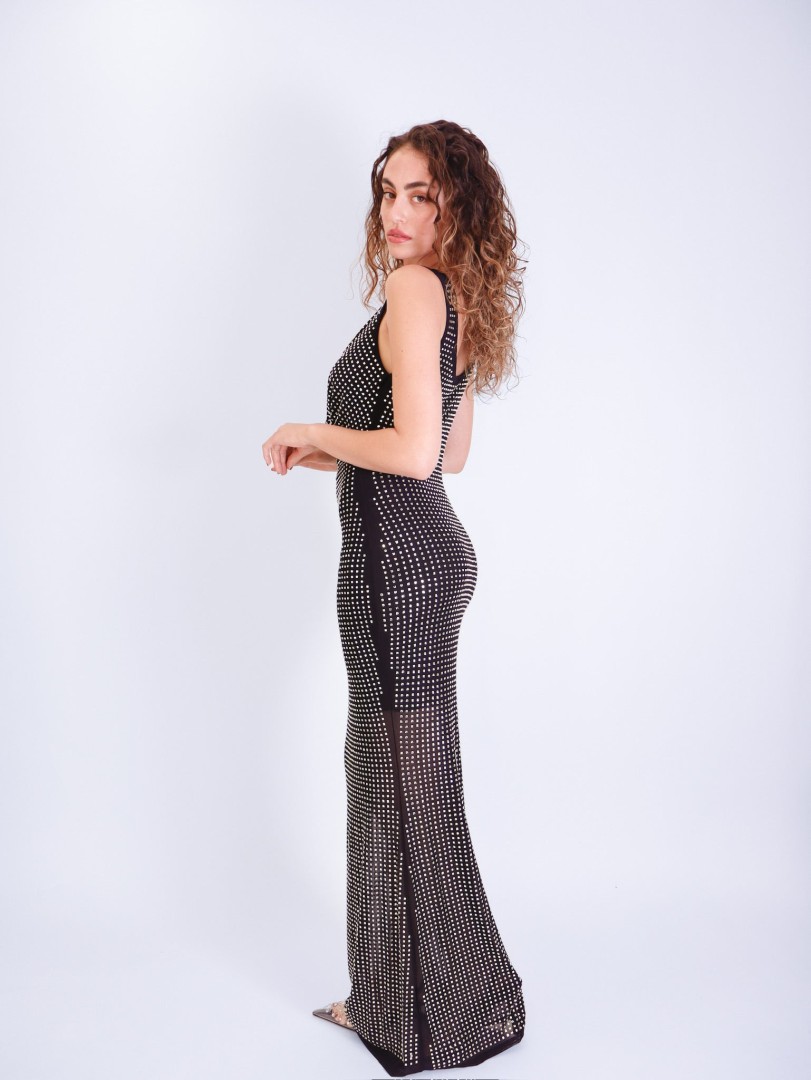 Sparkly Dress Color: Burgundy Size: M/L