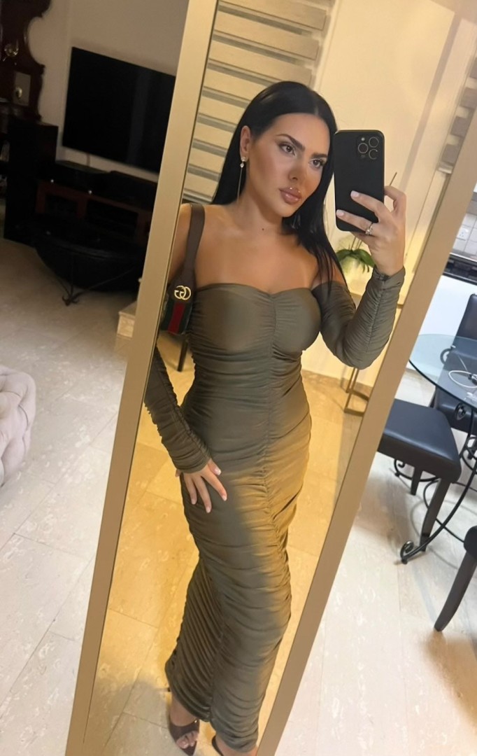 Eva Maissy Collection Long Sleeve One size