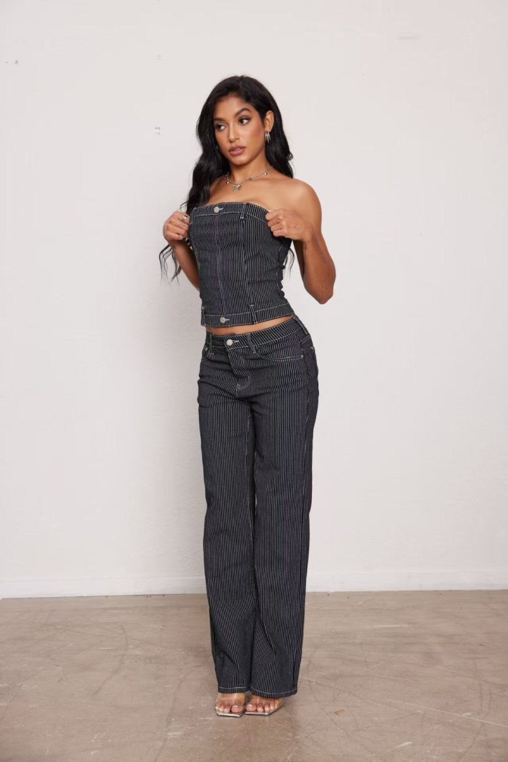 Keily Strapless Two Piece Set Size: M