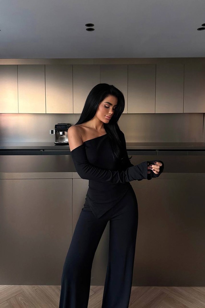 Elia Casual Two Piece Set Black Size: S