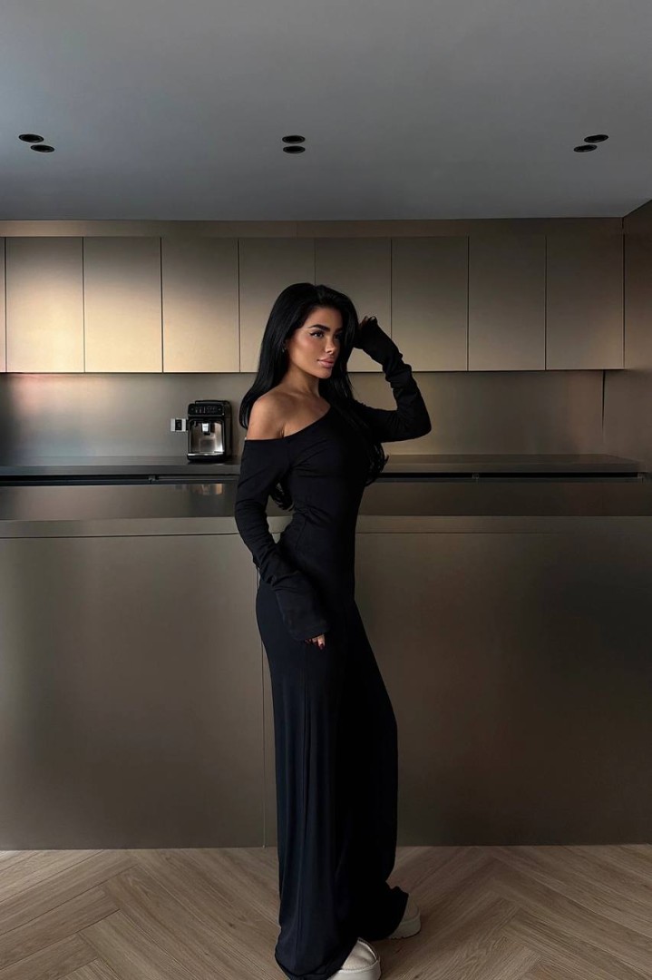 Elia Casual Two Piece Set Black Size: M