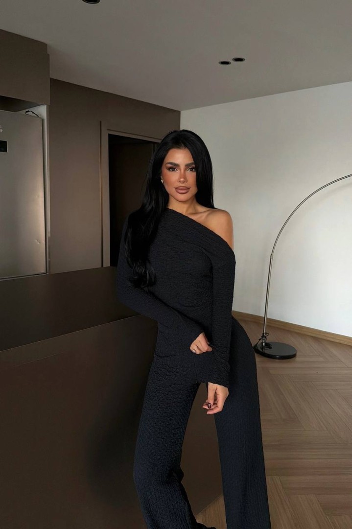 Xenia Casual Black Two Piece Set Size: S