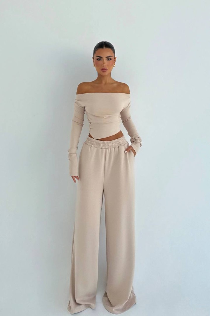 Zenia Casual Beige Two Piece Set Size: XS