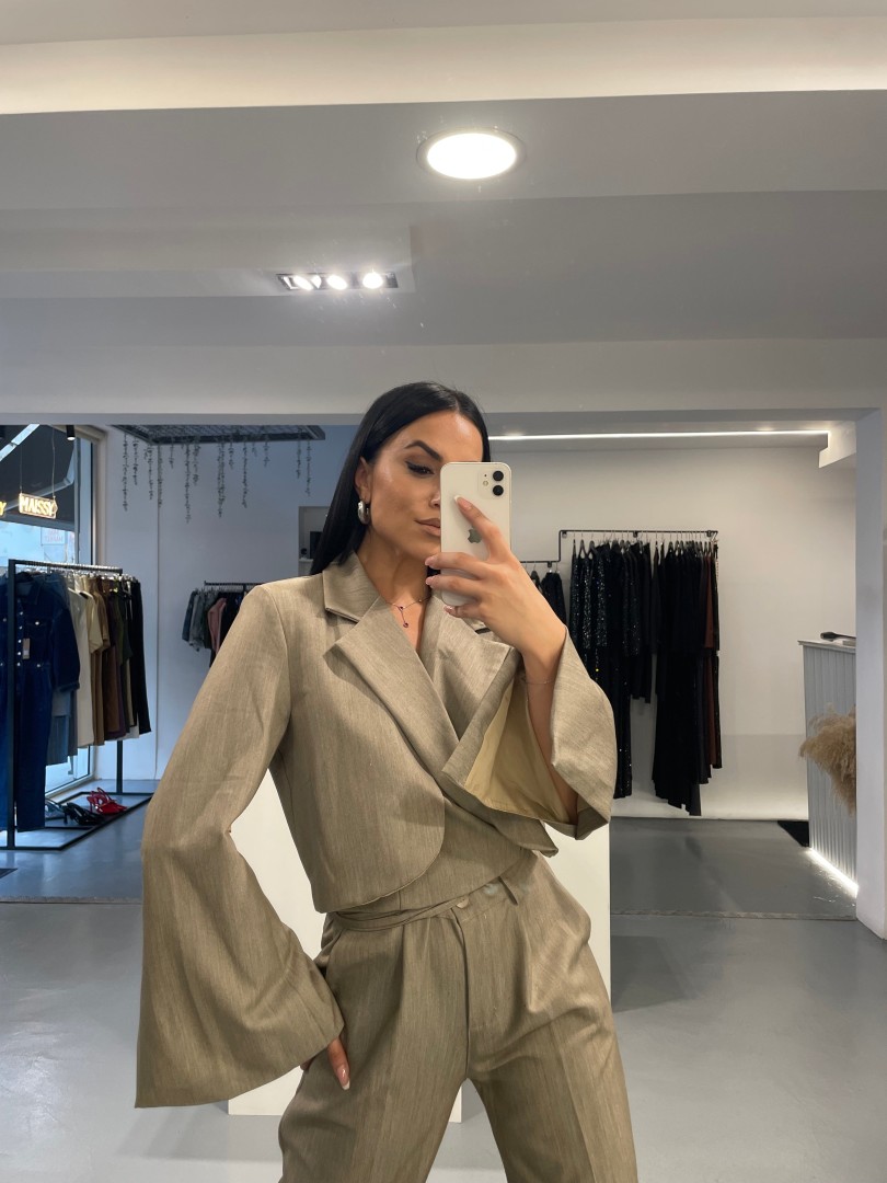 Emily Suit Color: Grey