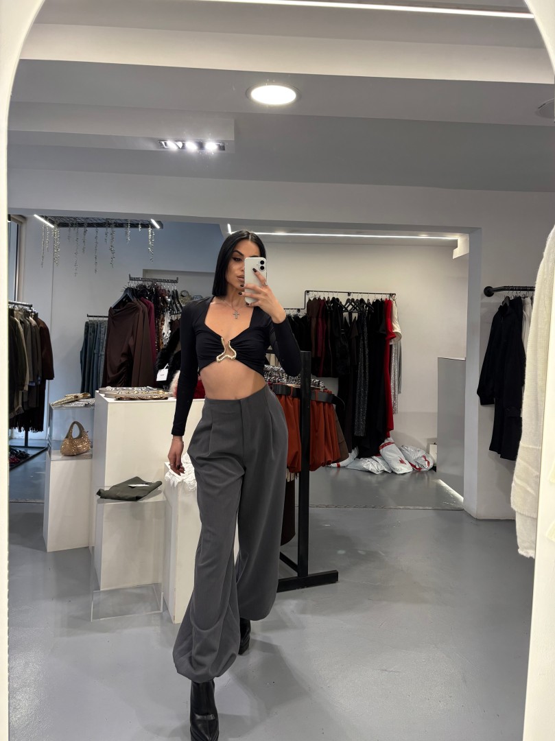 Basic Pants Color: Grey Size: One size