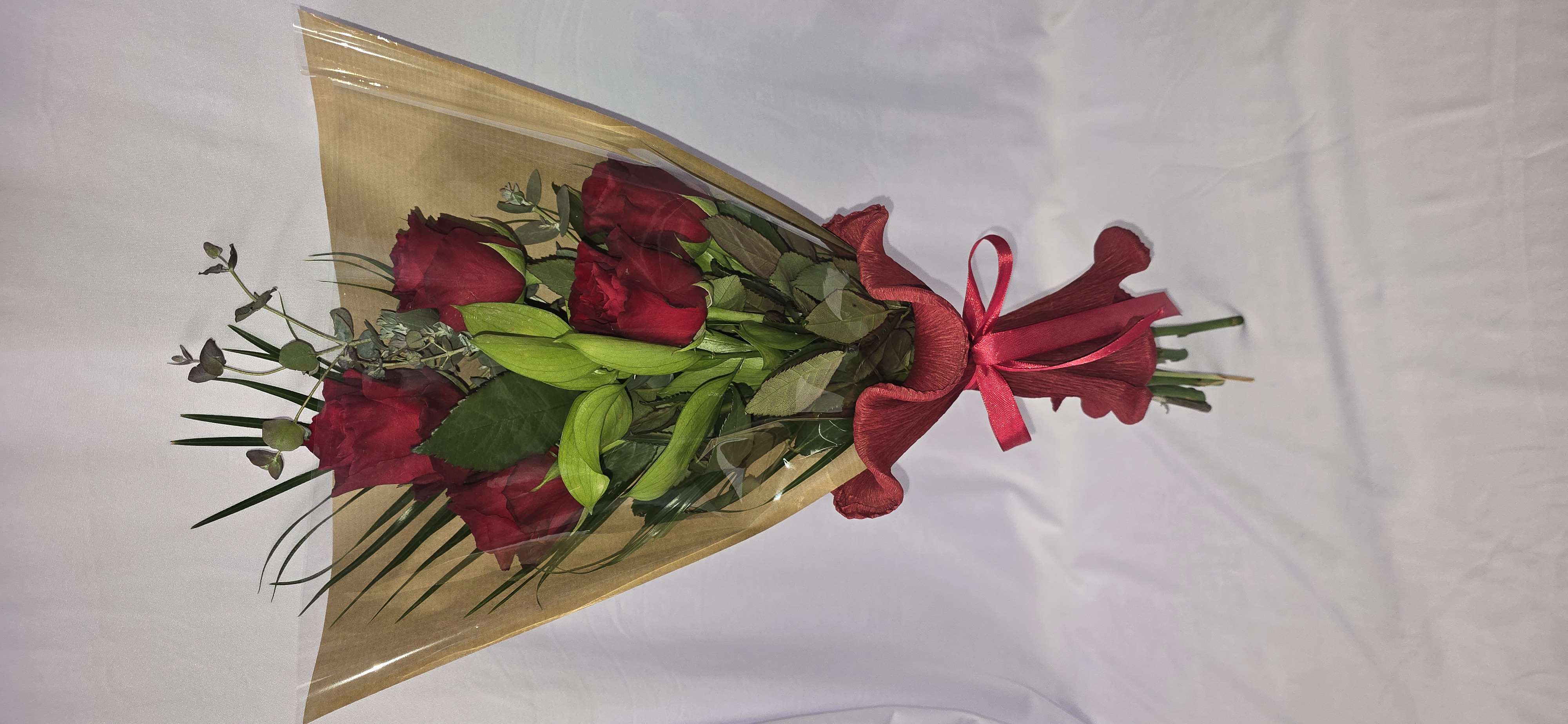 Red roses medium bouquet