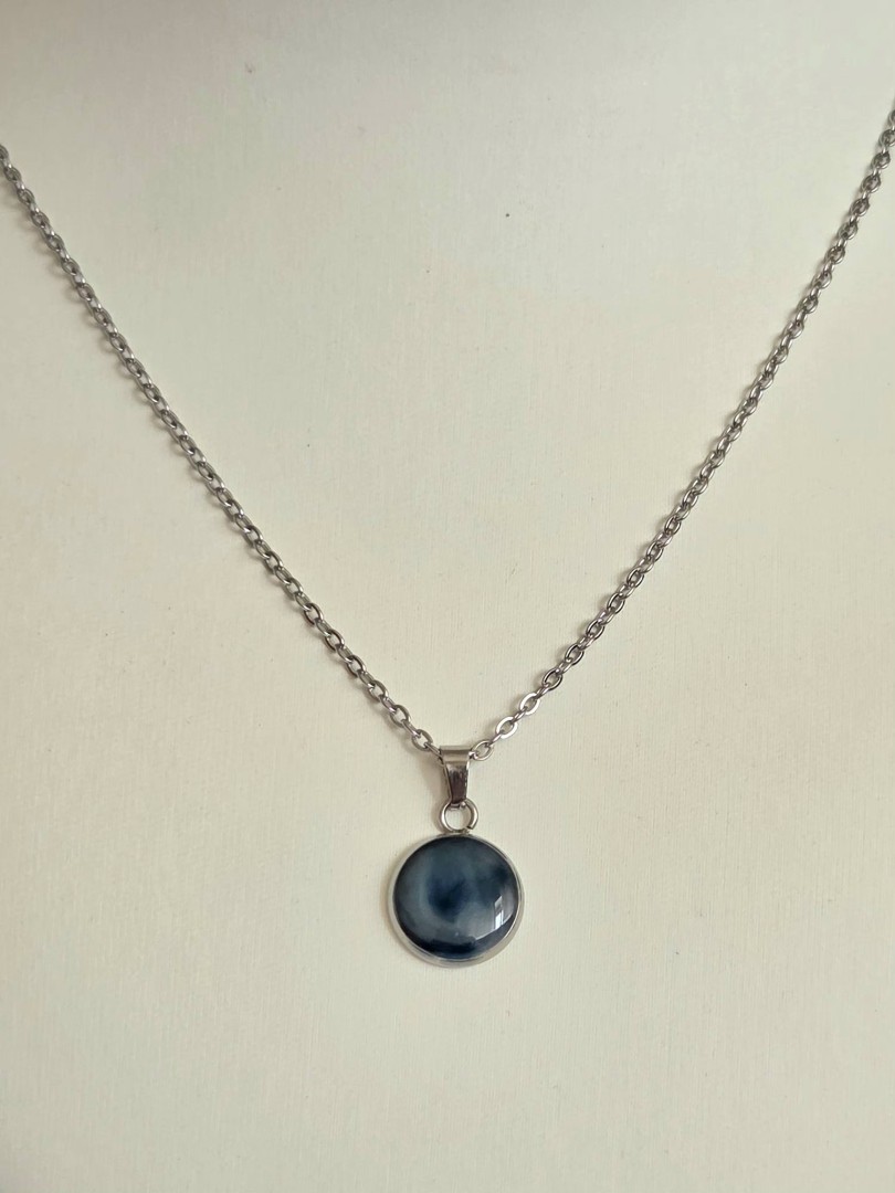 Round Silver Stainless Steel Necklace Blue And White