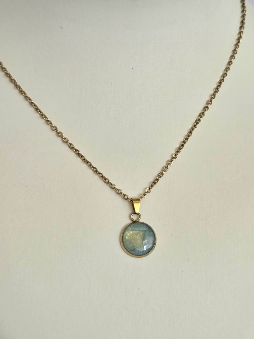 Round Gold Stainless Steel Necklace Light Turqoise
