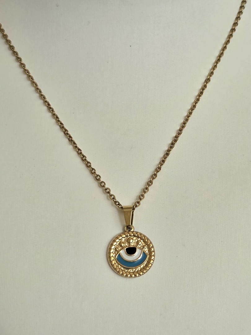 Round Necklace With Eye Gold White Blue