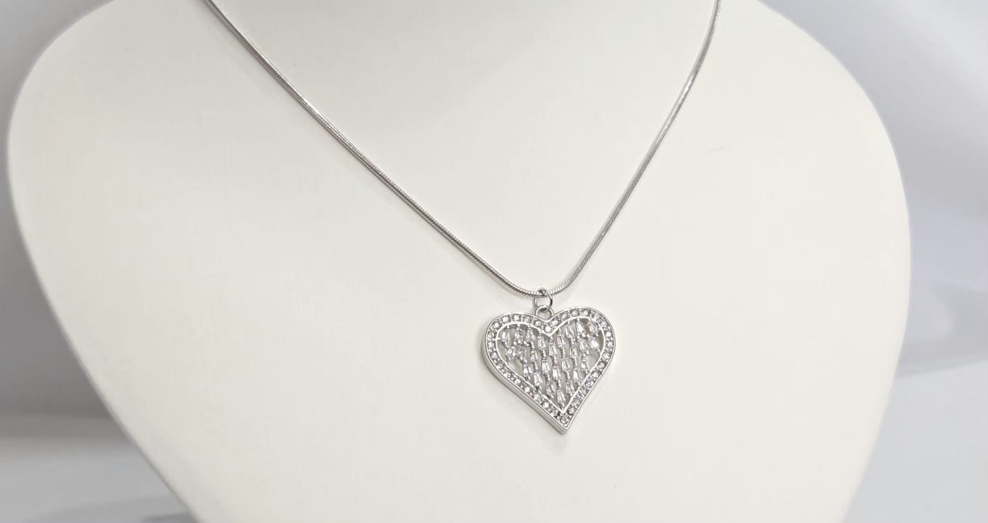 STAINLESS STEEL HEART NECKLACE WITH ZIRCONS