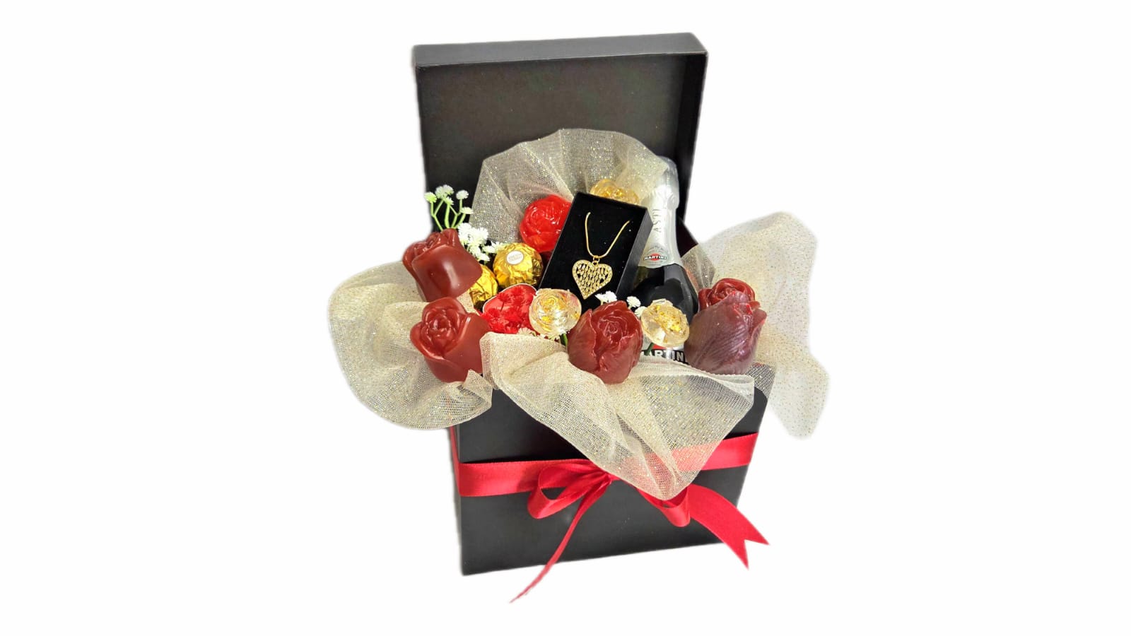 BLACK BOX WITH GOLD COLOR  HEART NECKLACE MARTINI ASTI 200ML. CHOCOLATES AND HANDMADE FLOWERS.